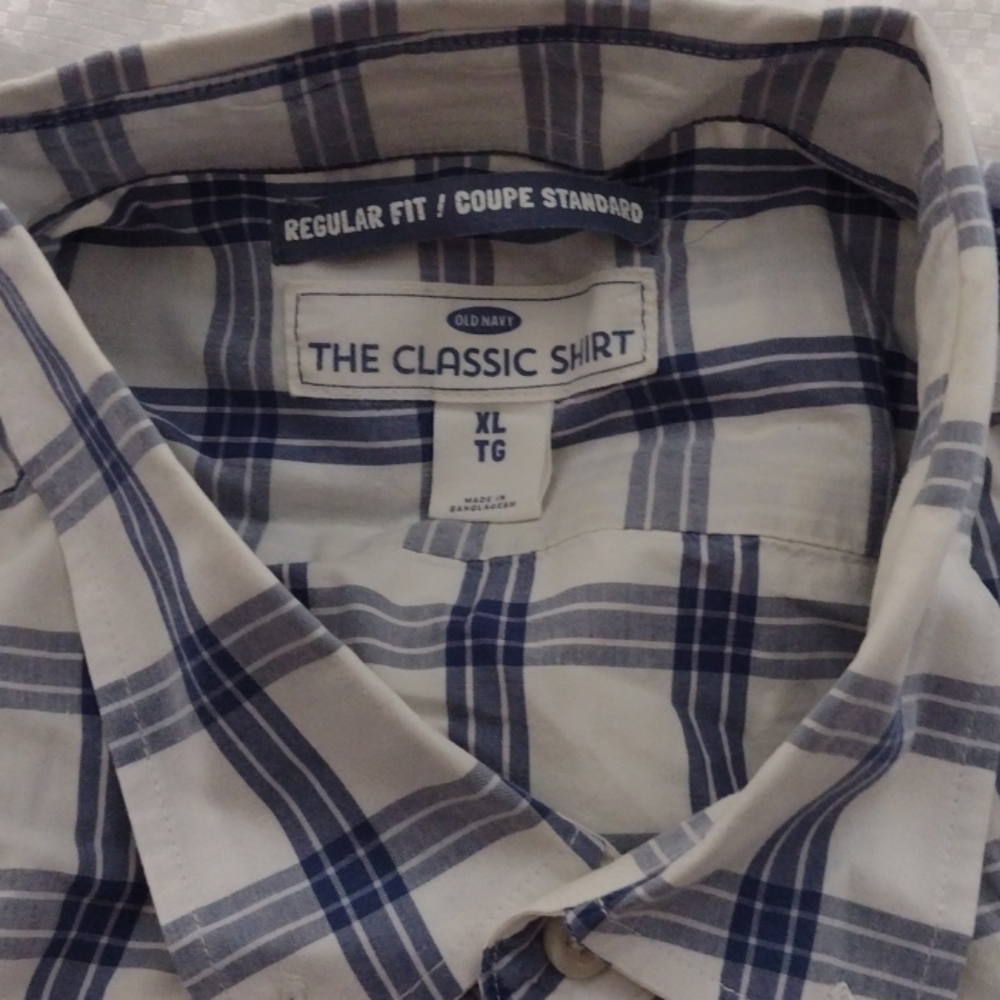 Men's old navy long sleeve dress shirt